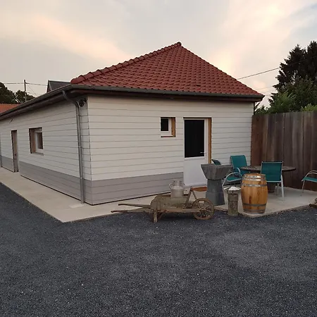 Avec Et Sauna Aux Champs Des Amours * Rocquigny (Pas-de-Calais)